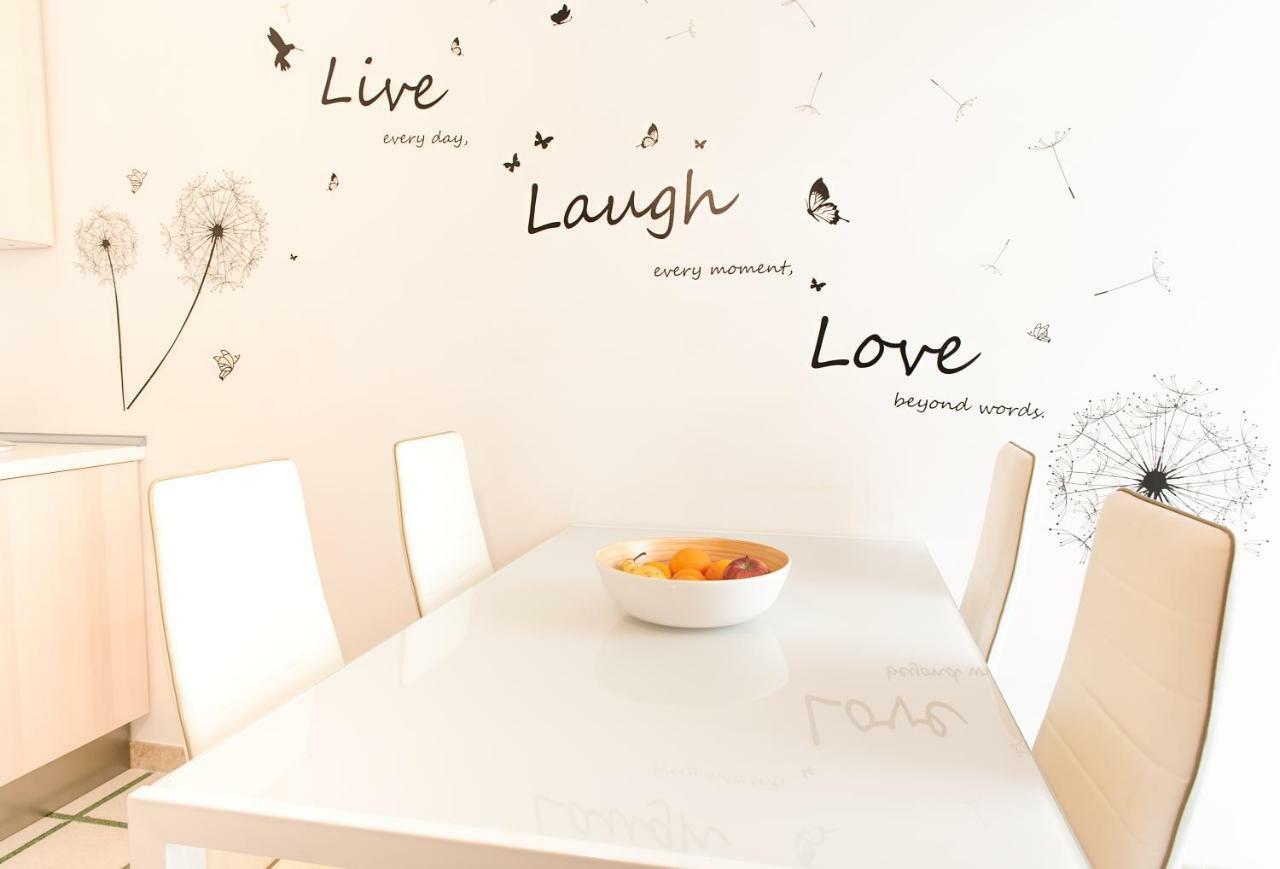 Michelangelo Apartment Civitavecchia Dış mekan fotoğraf