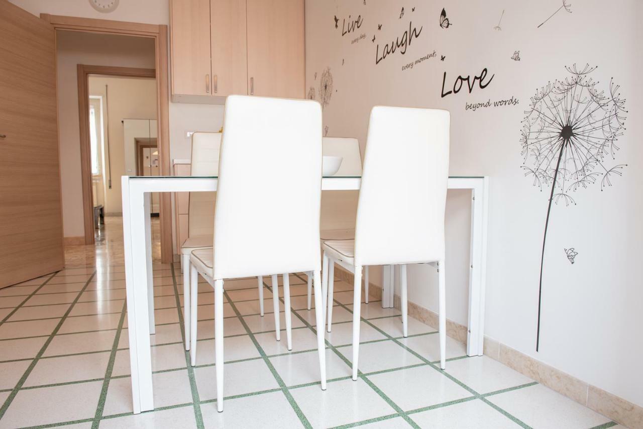 Michelangelo Apartment Civitavecchia Dış mekan fotoğraf