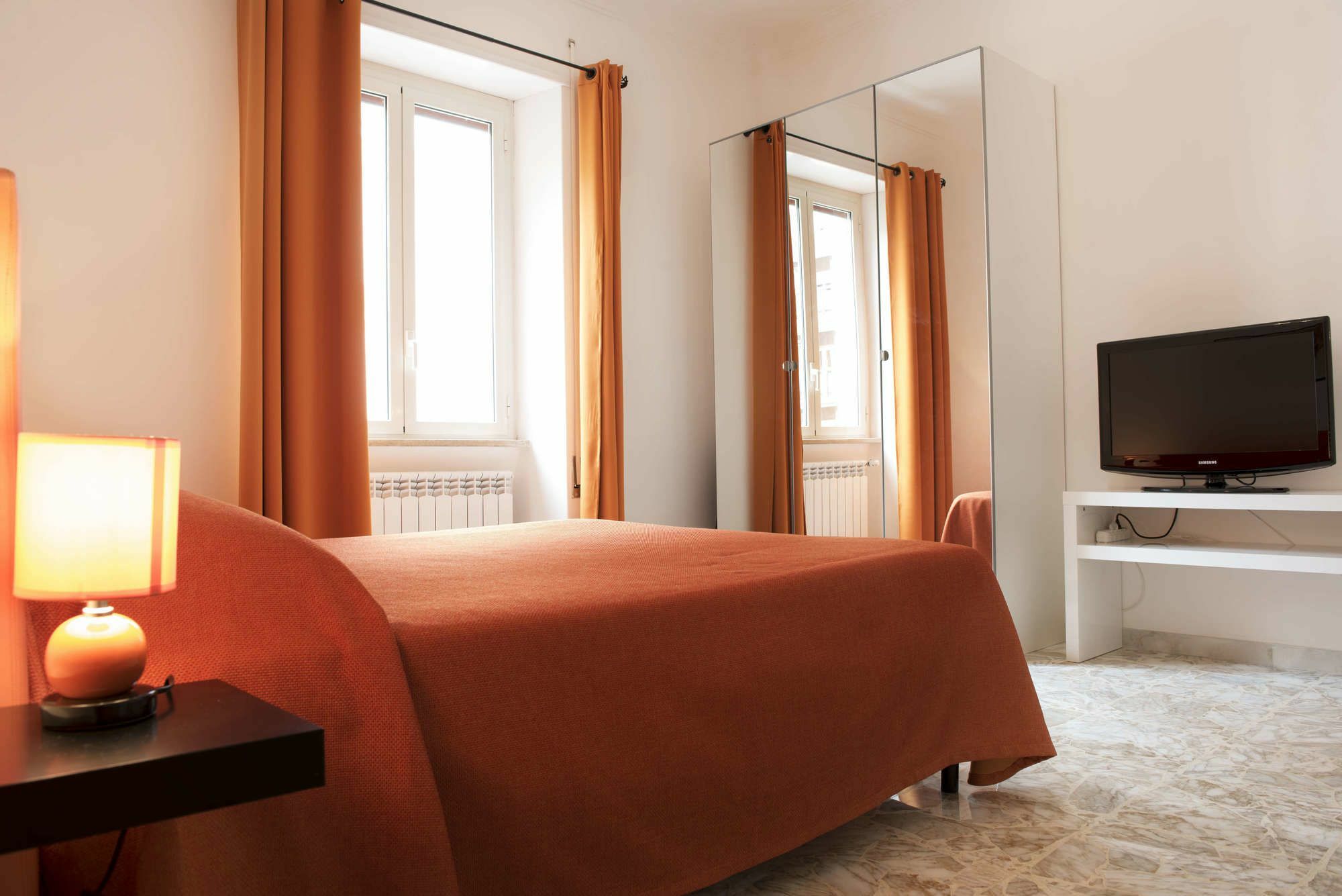 Michelangelo Apartment Civitavecchia Dış mekan fotoğraf